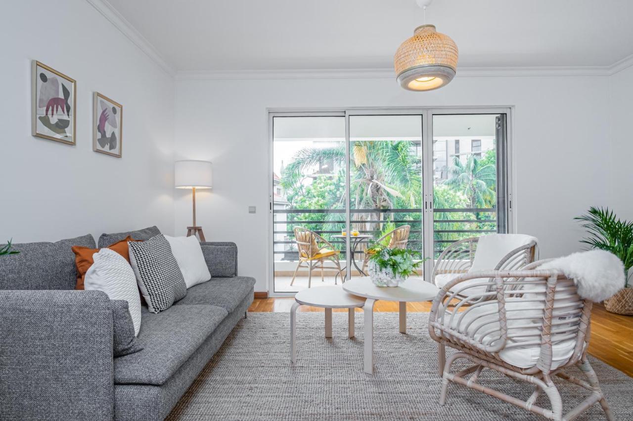 Lovely Apartment At The Best Location In Funchal Exterior photo