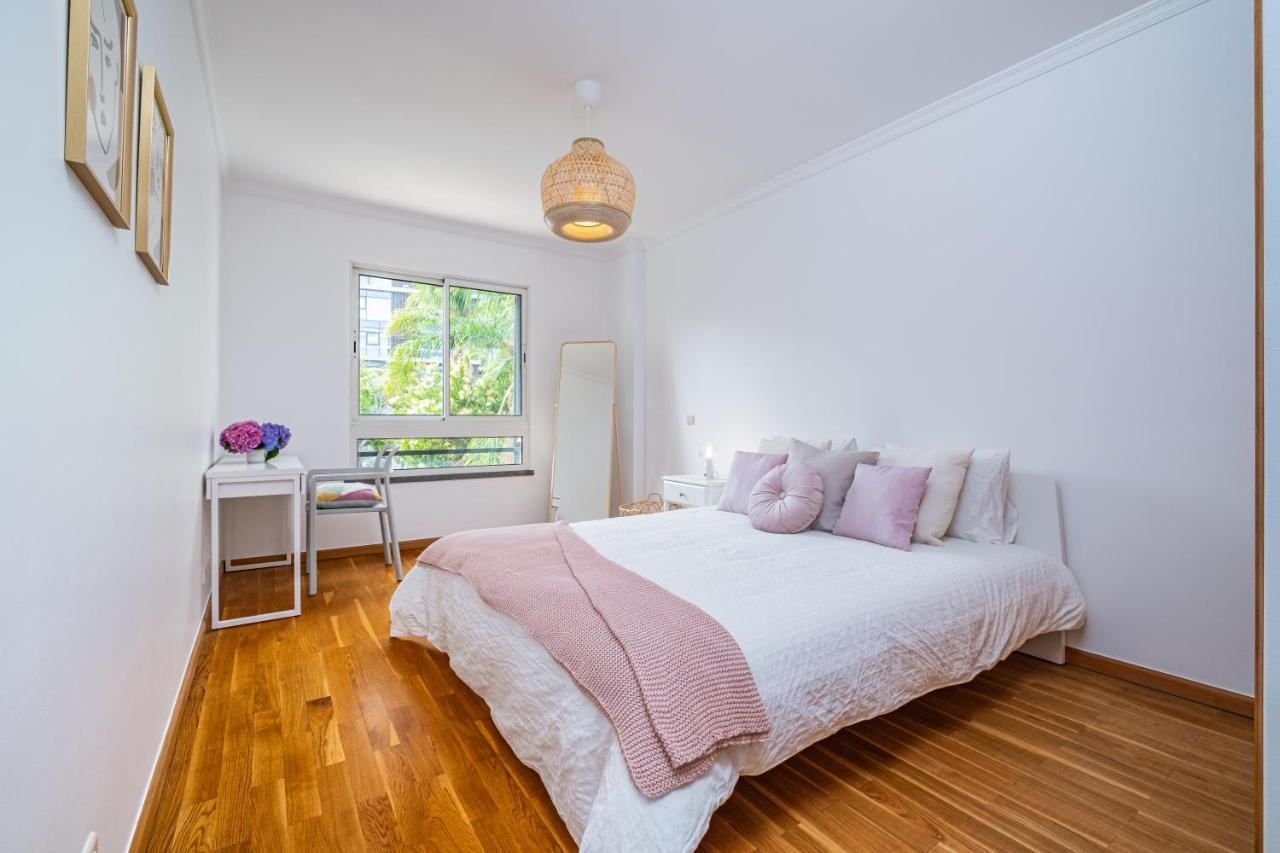 Lovely Apartment At The Best Location In Funchal Exterior photo